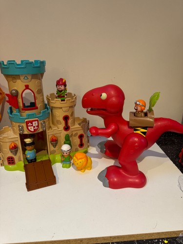 Happyland castle robin - castle,