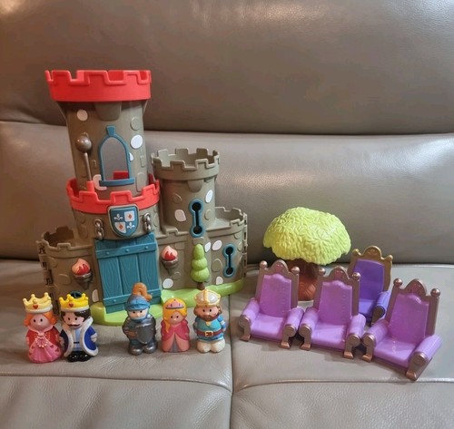 Happyland castle playset with - castle,