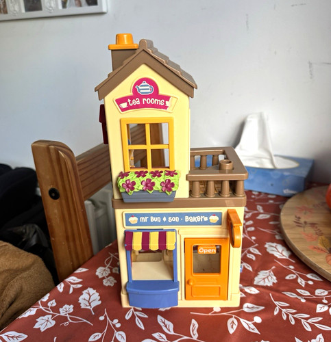 Early learning centre - learning,